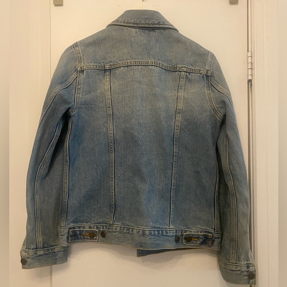 Levi’s 90s trucker Jean Jacket- size small - Picture 2 of 7